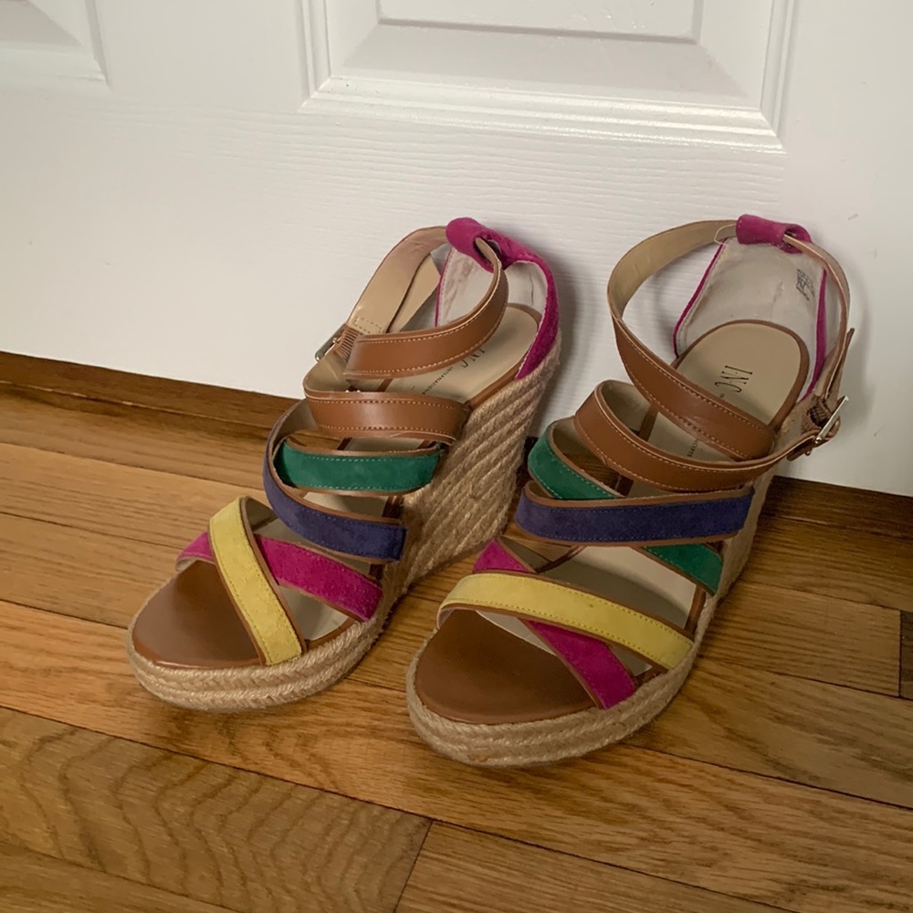 Wedge sandals